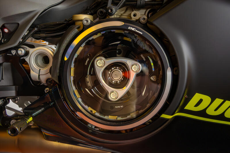 Piattello Spingidisco Frizioni ad olio Ducati con cuscinetto Panigale Streetfighter Multistrada Diavel V4