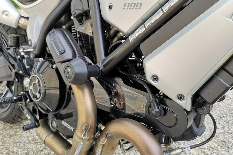 Timing belt cover Ducati