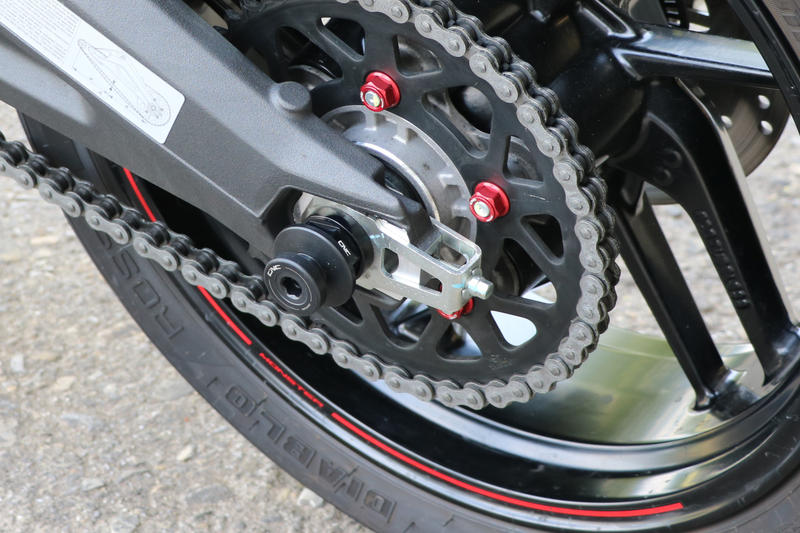 Dadi corona Ducati M10x1.25