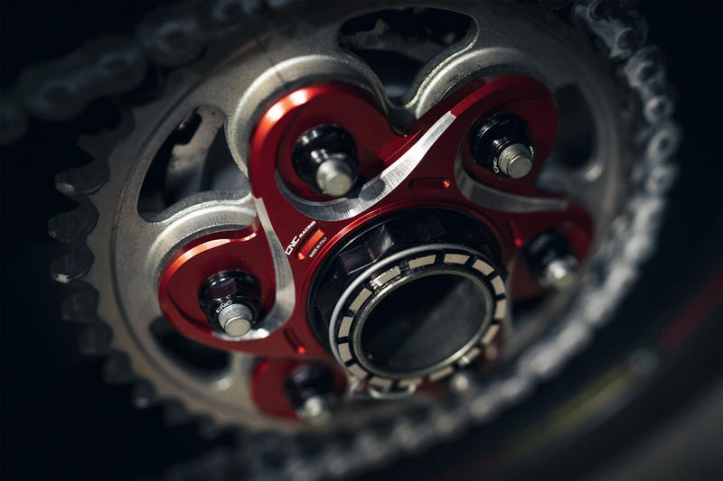 Flangia portacorona Ducati - Bicolor