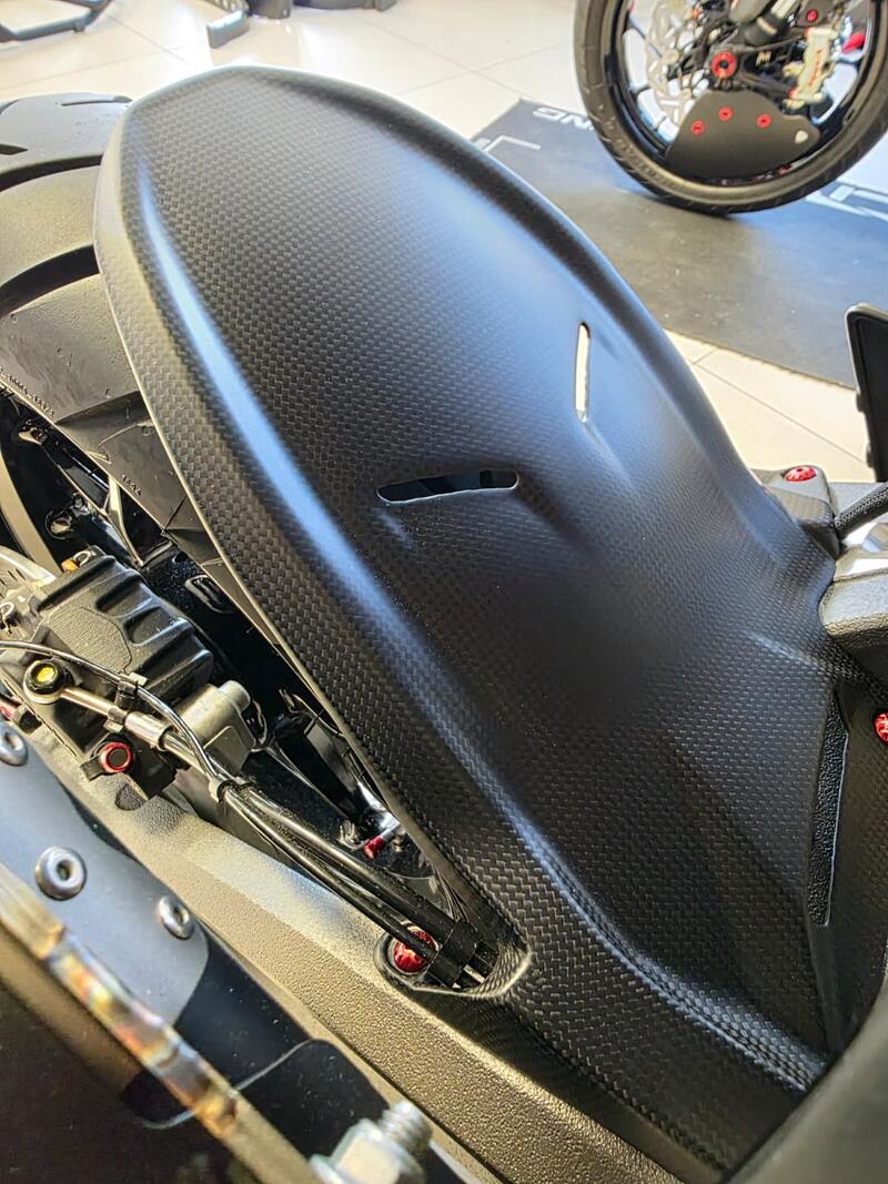 Parafango posteriore in carbonio per Ducati Multistrada V2 MY2025