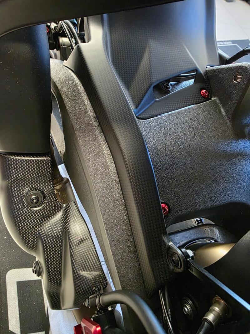 Parafango posteriore in carbonio per Ducati Multistrada V2 MY2025