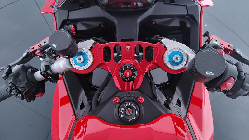 Piastre di sterzo Ducati Panigale V2 MY2025 - Superiore