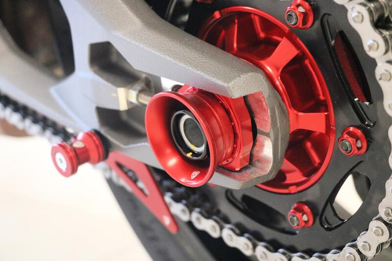 Tamponi protezione ruota posteriore Ducati - RACE