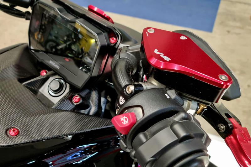 Tappi serbatoi fluido freno e frizione Ducati Diavel V4 - Touch Bicolor