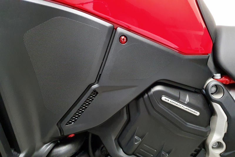 Kit viti cover laterali telaio Ducati Multistrada V4