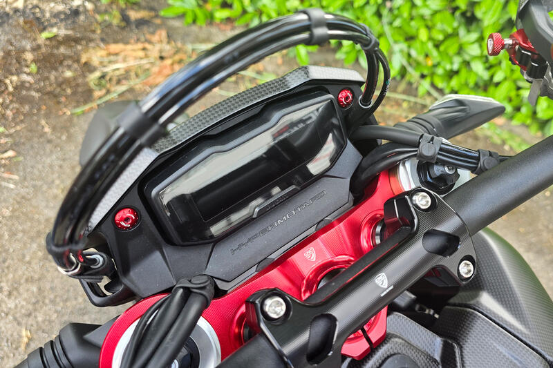 Dashboard cover screw kit Ducati Hypermotard 698 Mono