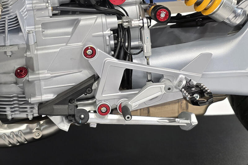 Borchie viti pedane Moto Guzzi