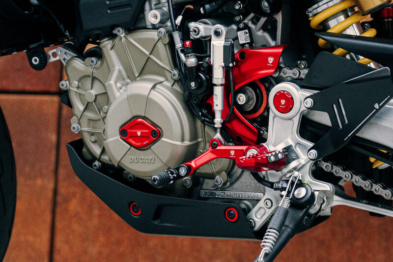 Cover pignone in alluminio per Ducati Hypermotard 698 Mono