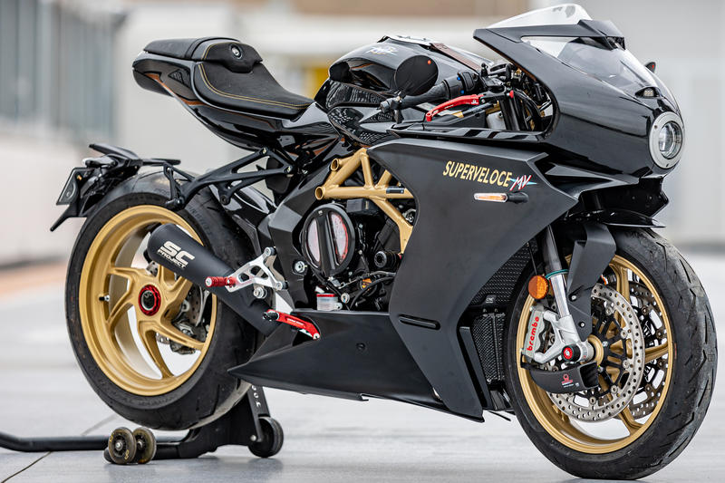Pedane regolabili MV Agusta - limited edition