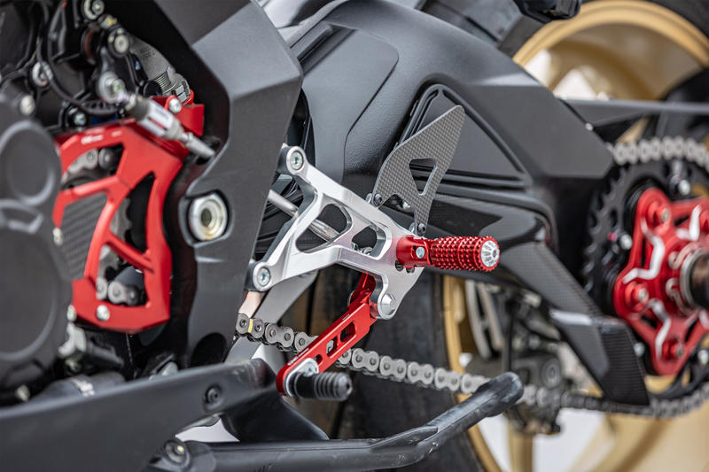 Pedane regolabili MV Agusta - limited edition