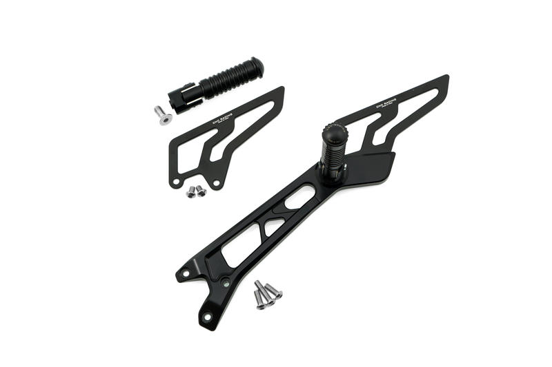 Pedane regolabili passeggero Ducati Hypermotard 821/939