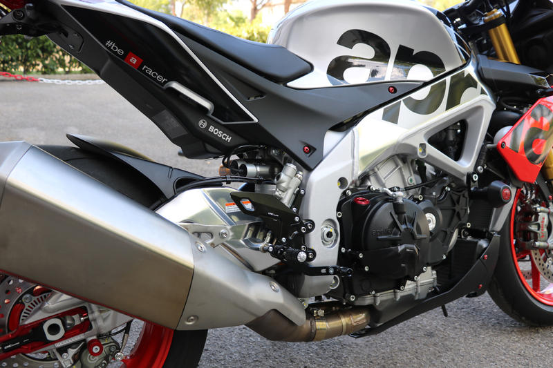 Pedane regolabili Aprilia RSV4 / Tuono