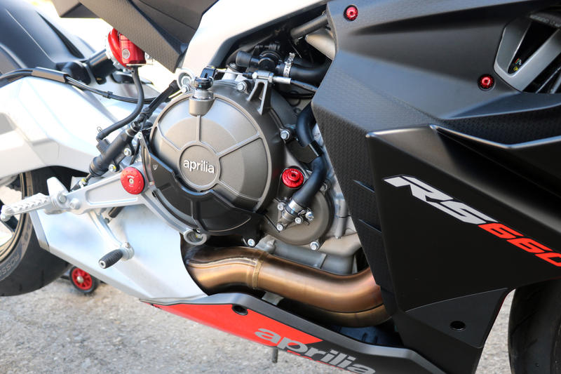 Carter protezione "RPS" frizione lato dx Aprilia 660