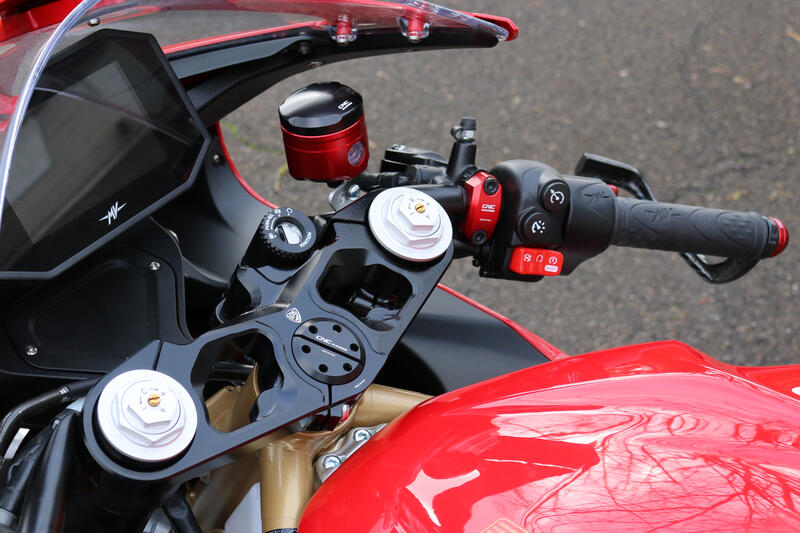 Serbatoio olio freno anteriore 25 ml con oblò livello - solo tappo