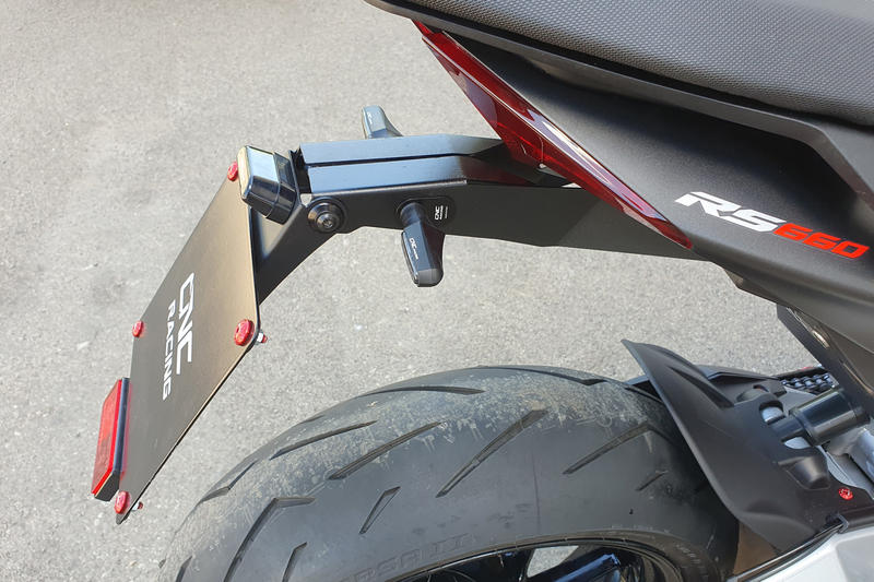 Porta targa regolabile Aprilia RSV4 - Tuono V4 - RS 660 - Tuono 660