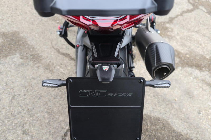 Portatarga regolabile per Ducati Multistrada V4 MY2025 e V4 Rally 2023-2025