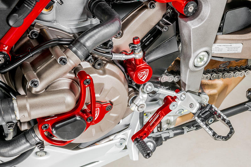 Water pump protection Ducati