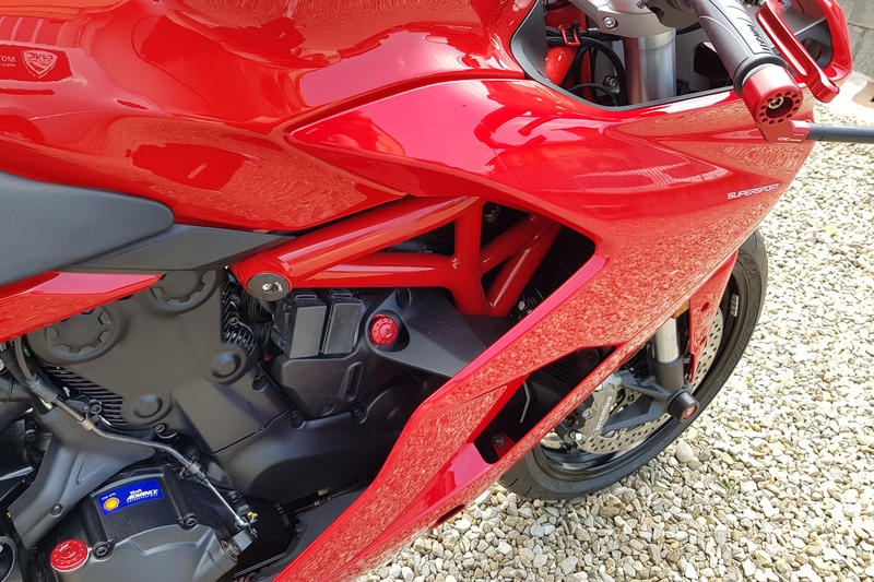 Tappo serbatoio vaso espansione liquido radiatore Ducati