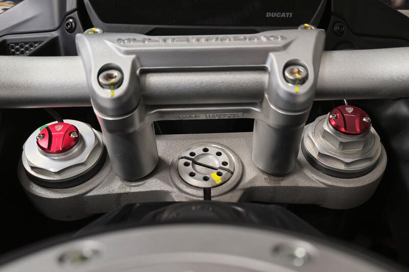 Cover tappo forcella Ducati Multistrada V4 S / Rally - V2