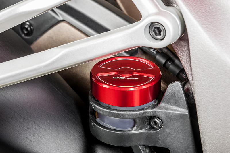 Tappo serbatoio fluido freno posteriore M46x4