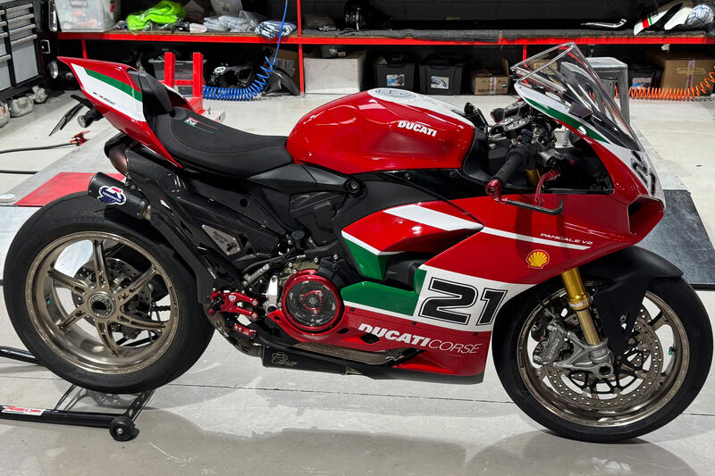 Carter trasparente per frizioni a olio Ducati Panigale e Streetfighter V2 - Troy Bayliss Limited Edition