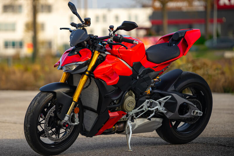 Cupolino in carbonio per Ducati Streetfighter V4 MY2025