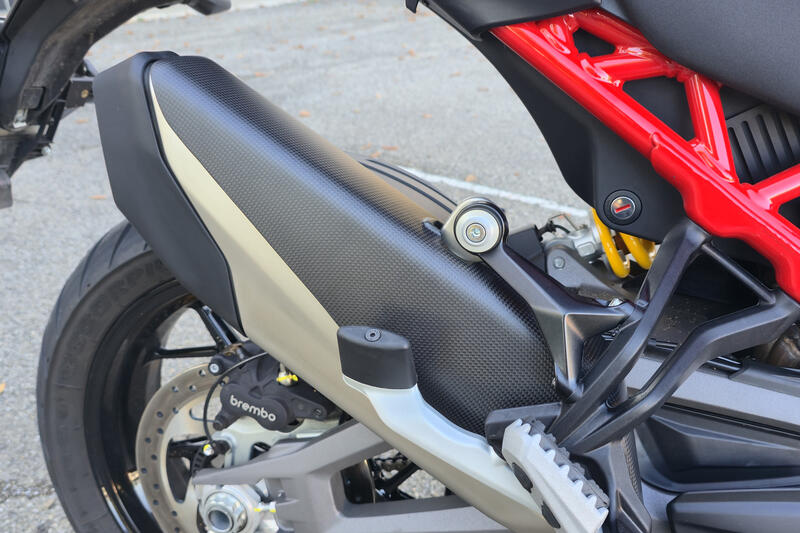 Paracalore Silenziatore Ducati Multistrada V4 MY2025 - Carbonio