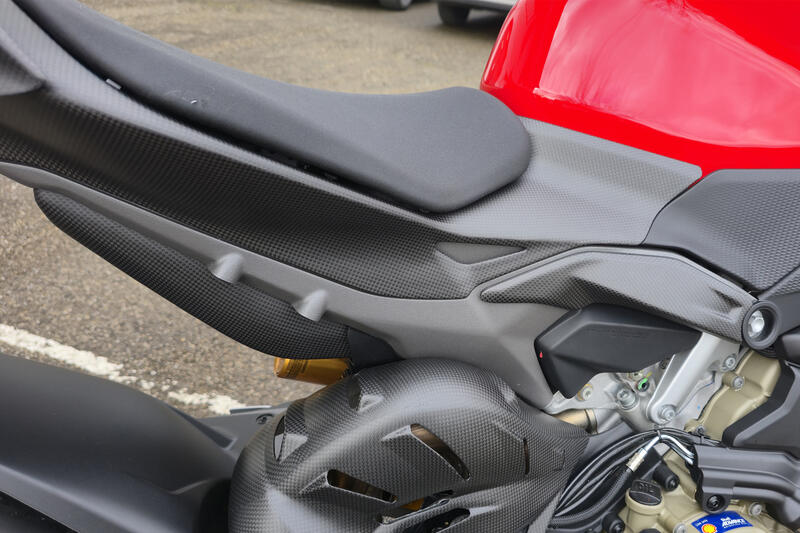 Rear subframe covers Ducati Panigale V4 Streetfighter V4 - Carbon