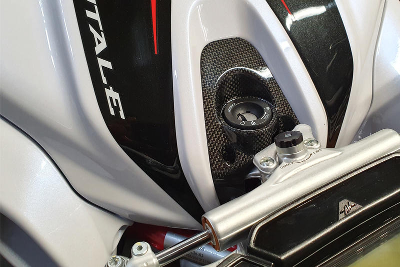 Ignition switch cover MV Agusta - carbon