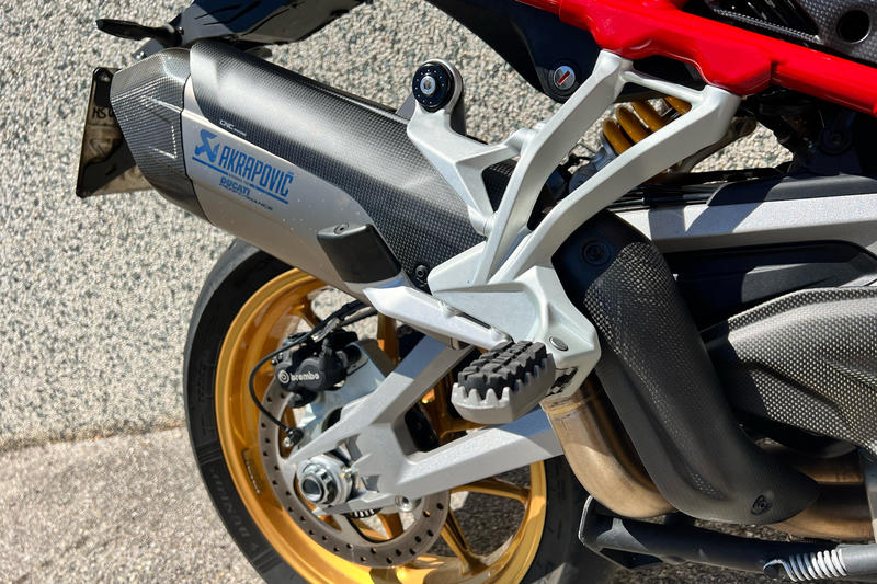 Paracalore Collettori Akrapovic Full System Ducati Multistrada V4 - Carbonio