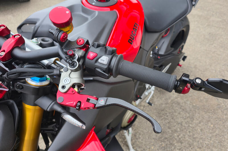 Leva frizione Race EVO Pieghevole in Carbonio Lucido per pompe frizione semi-radialli Brembo Red
