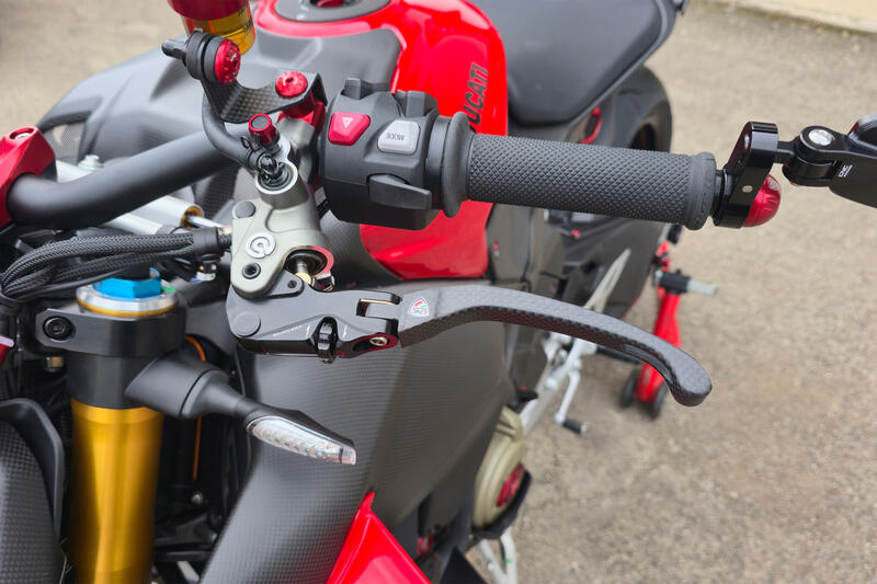Leva frizione Race EVO Pieghevole in Carbonio Opaco per pompe frizione semi-radialli Brembo Black