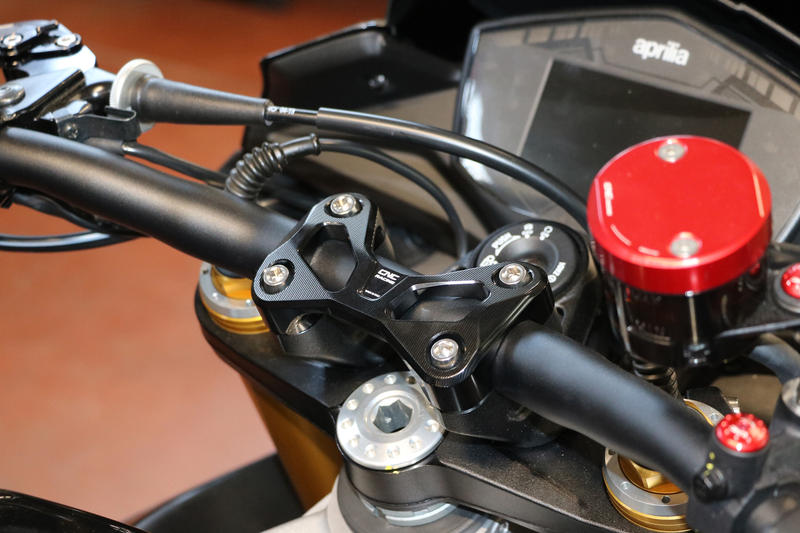 Riser Aprilia Tuono - Moto Guzzi v85 TT Nero